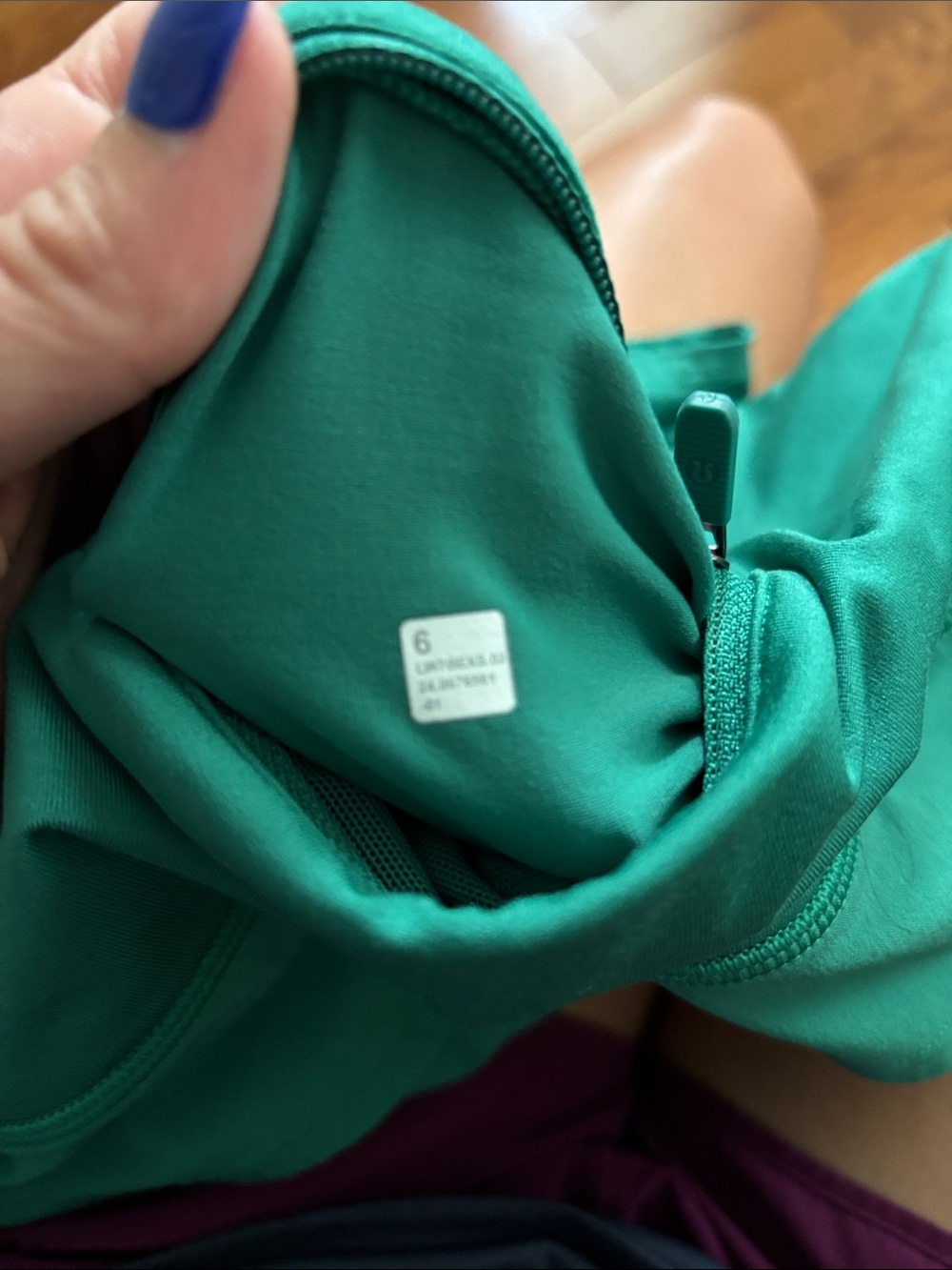Lululemon high rise 2.5” inseam speed up shorts - Picture 5 of 5
